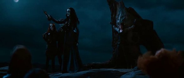 hansel_and_gretel_witch_hunters_thats_sonya_blades_pose_amirite