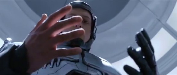robocop_2014_trailer_the_left_hand_feels_like_somebody_else