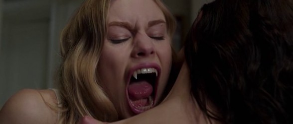 vampire_academy_biting