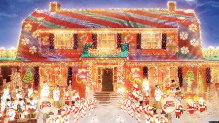 Deck The Halls (2006)