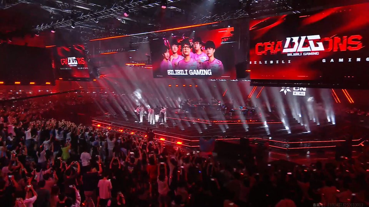 Why Gaming Tournaments Are the New Rock Concerts (Only Louder and Nerdier)