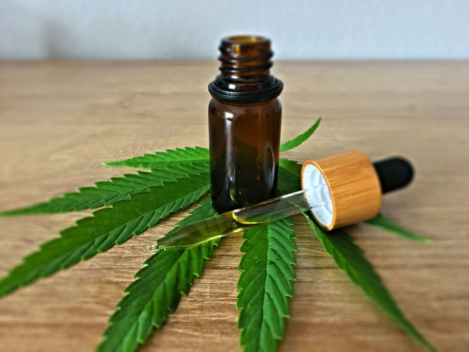 The Reality of Buying CBD Oil Online: Transparency, Labels, and Claims